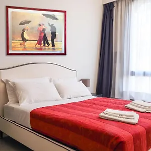 Duomo Luxury - One Bed , Milano Italia